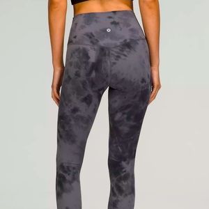 Lululemon Align 💎 Diamond Dye Pitch Grey Graphite Grey 💎 Size 6 💎 23”